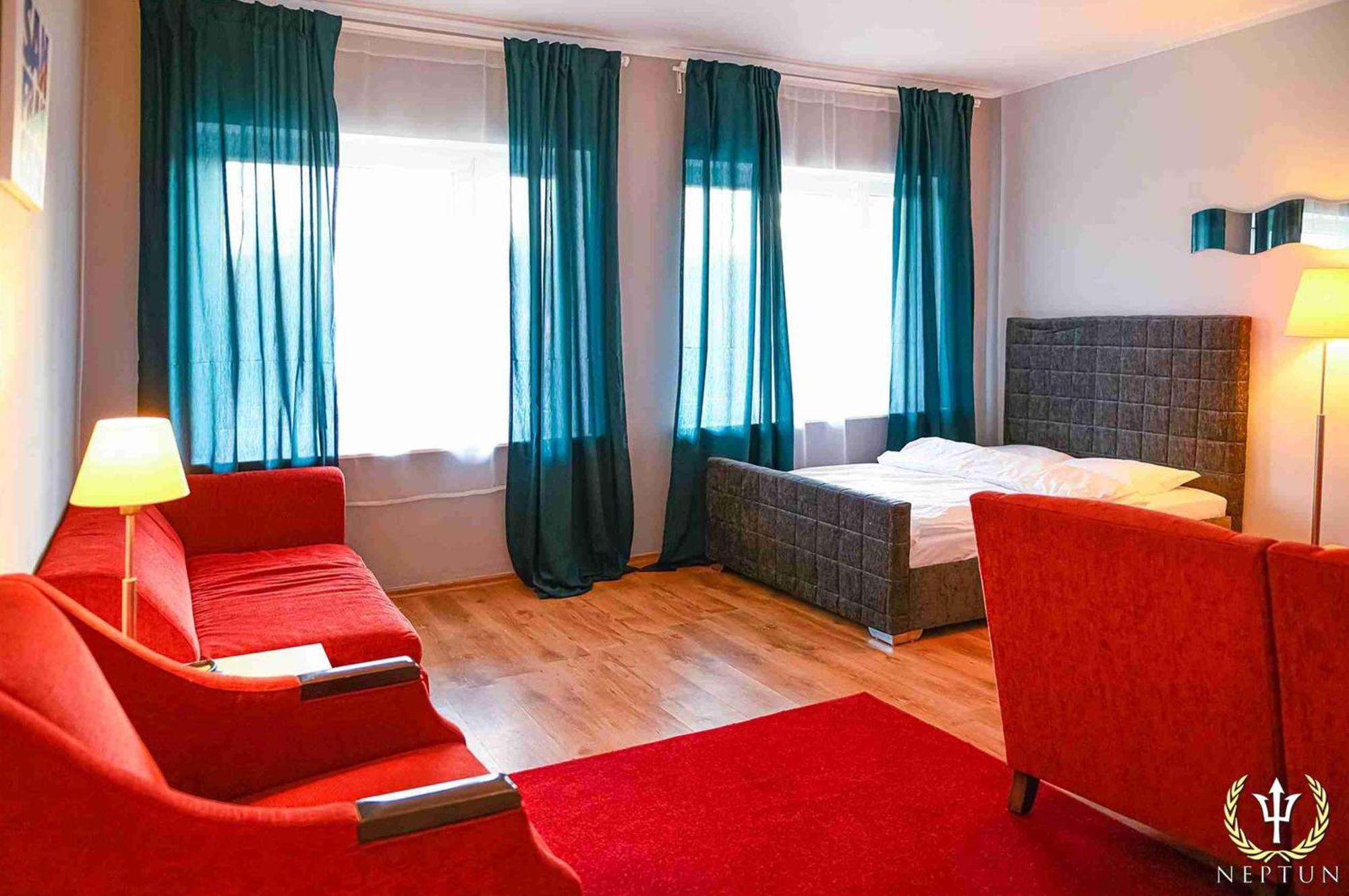 Hotel Neptun Jastrzębia Góra Exterior foto